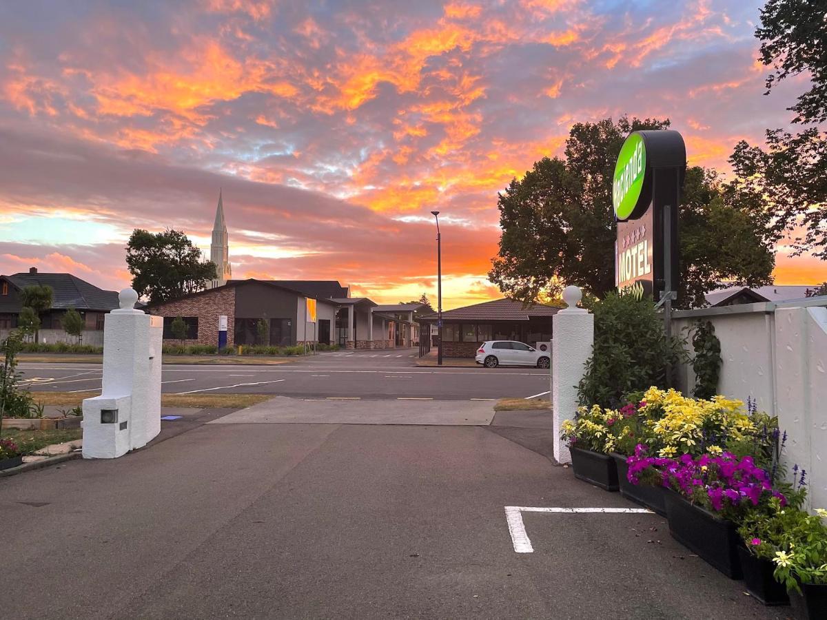 Hacienda Motor Lodge Palmerston North Exterior photo